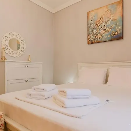 Printemps 2-bdrm Apartment, Vesta Philoxenia * Thessaloniki