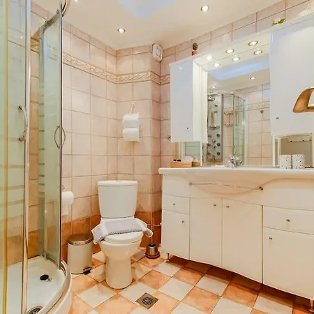 Apartment Printemps 2-bdrm Apartment, Vesta Philoxenia Thessaloniki